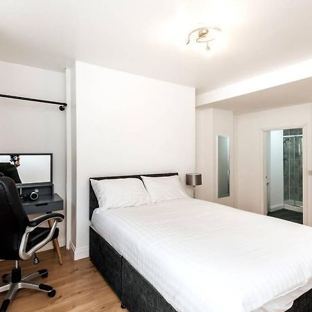 Liverpool City Centre - Fabulous 3 En-Suite Bedrooms - Sleeps 10 People Exterior foto