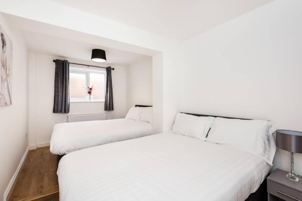 Liverpool City Centre - Fabulous 3 En-Suite Bedrooms - Sleeps 10 People Exterior foto